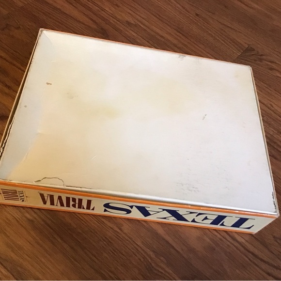Vintage 1984 Texas Trivia board game - Picture 12 of 12